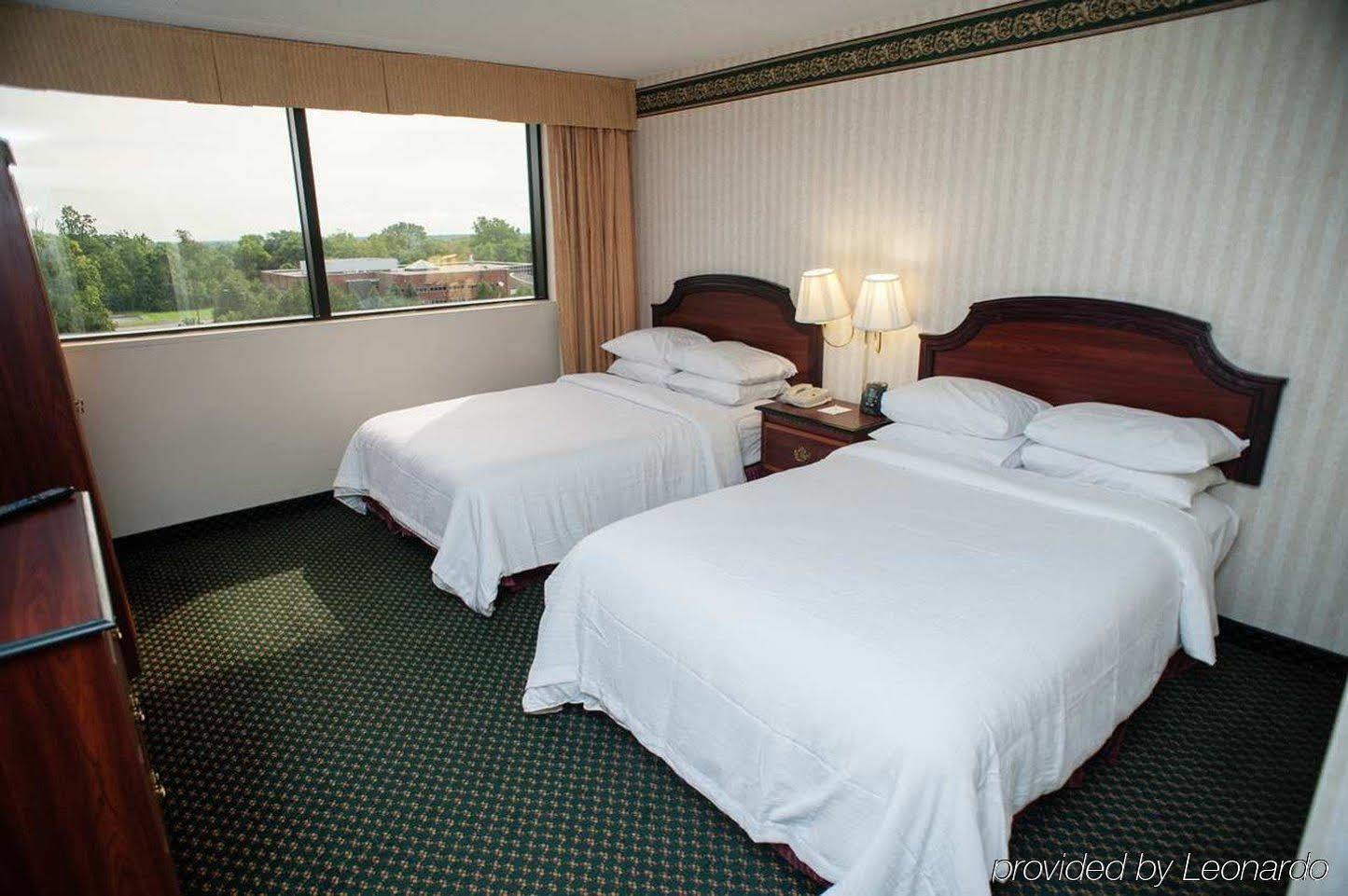 Embassy Suites By Hilton Detroit - Livonia/Novi Exterior photo